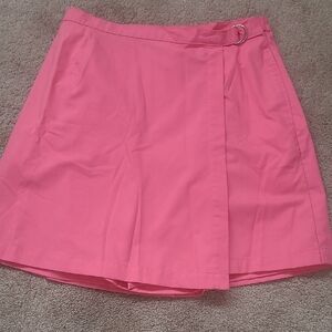 Chic Pink Skirt (Skort) with Buckle Detail